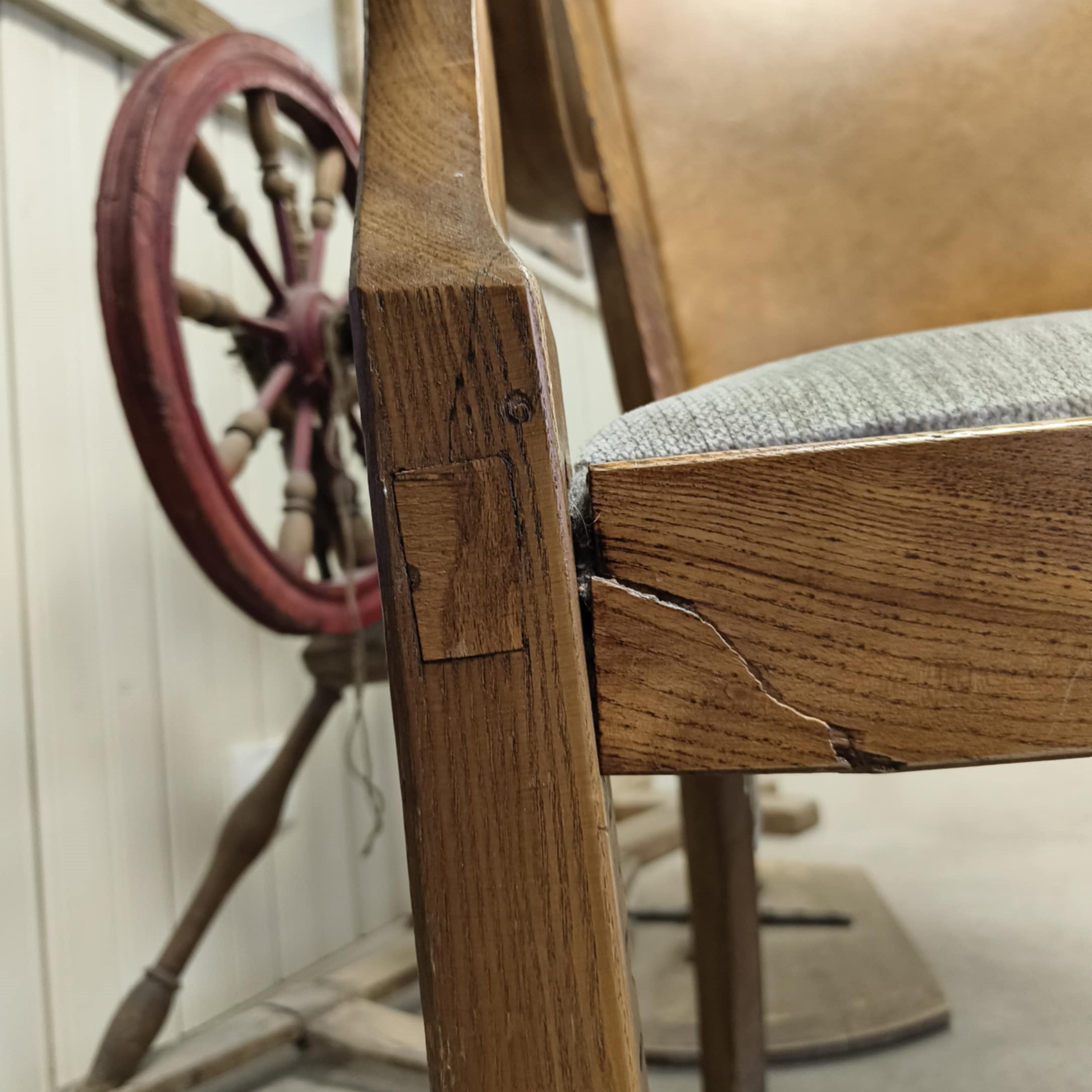 Puidust mööblieseme parandamise töötuba